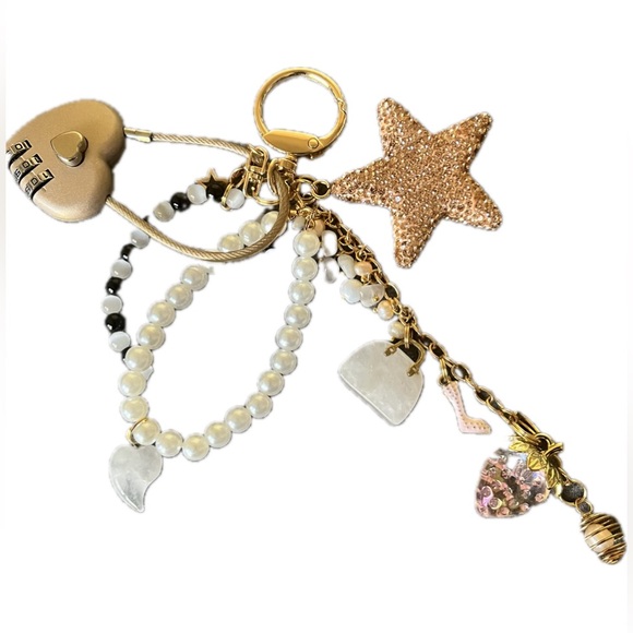 Crystal Quartz, Obsidian & Freshwater Pearls Bag Charm Keychain - Picture 3 of 11